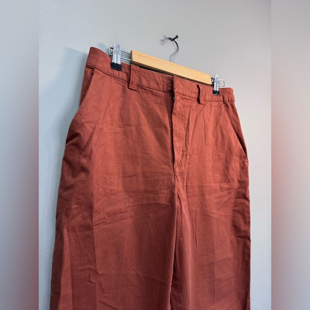 Brown GAP Straight Up Khakis Size 8 Like New - Picture 3 of 6